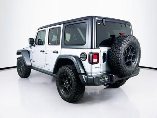 Silver Zynith Clearcoat 2024 Jeep Wrangler 4xe Willys