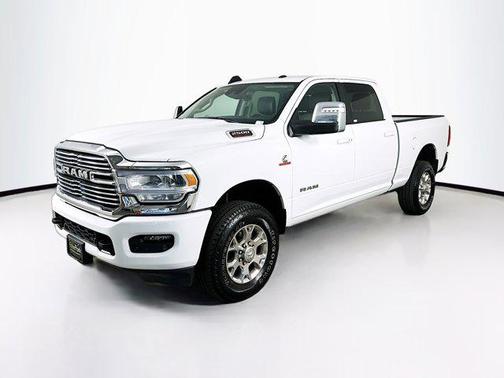 2024 RAM 2500 Laramie Crew Cab 4x4 6'4' Box