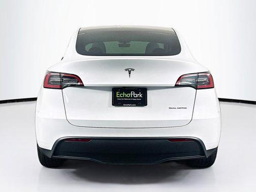 2024 Tesla Model Y Long Range Dual Motor All-Wheel Drive