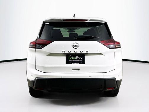 Glacier White 2024 Nissan Rogue S