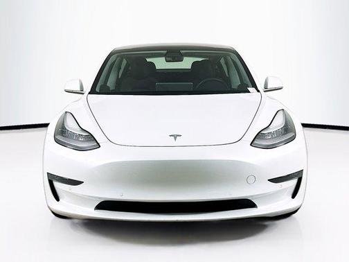2019 Tesla Model 3 Performance