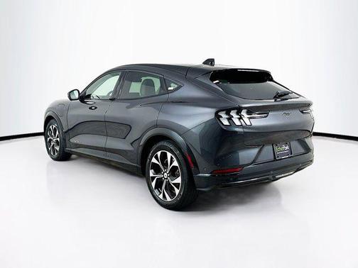 2022 Ford Mustang Mach-E Premium