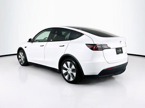 2022 Tesla Model Y Long Range Dual Motor All-Wheel Drive