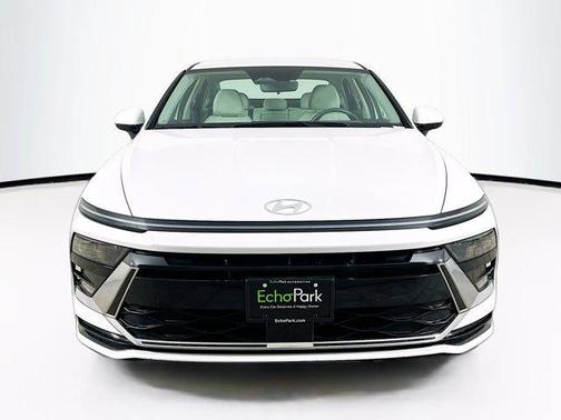 2025 Hyundai SONATA Hybrid SE