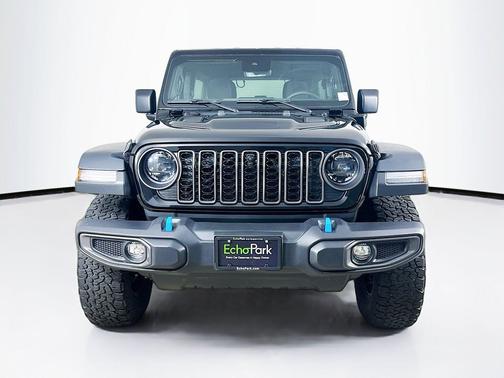 Black Clearcoat 2024 Jeep Wrangler 4xe Rubicon