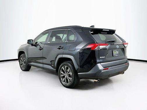 2023 Toyota RAV4 Hybrid XLE Premium