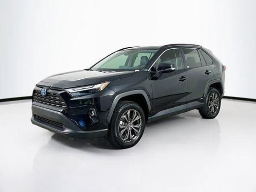 2023 Toyota RAV4 Hybrid XLE Premium