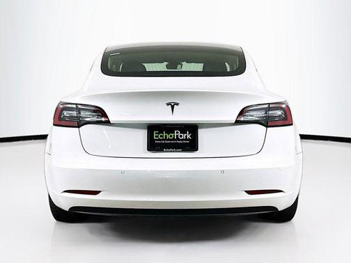 2020 Tesla Model 3 Standard Range