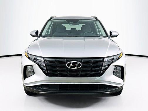 Shimmering Silver 2022 Hyundai TUCSON SEL