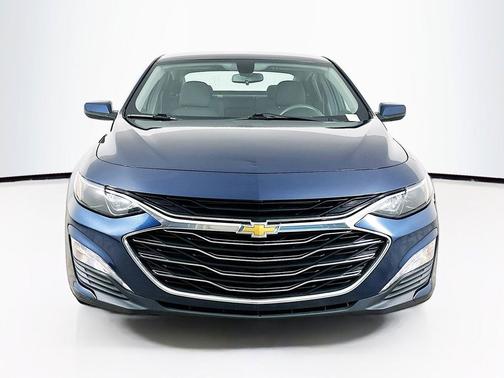 Northsky Blue Metallic 2022 Chevrolet Malibu FWD LT