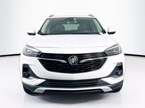 Summit White 2022 Buick Encore GX Essence