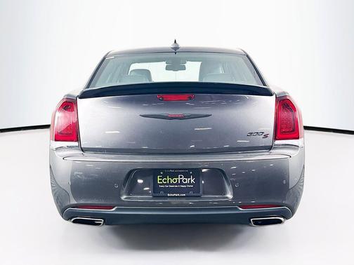 Granite Crystal Metallic Clearcoat 2022 Chrysler 300 S