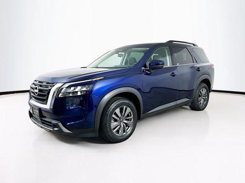 2024 Nissan Pathfinder SV 4WD
