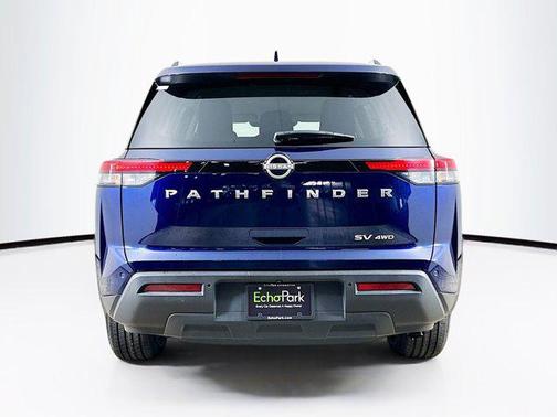 2024 Nissan Pathfinder SV 4WD