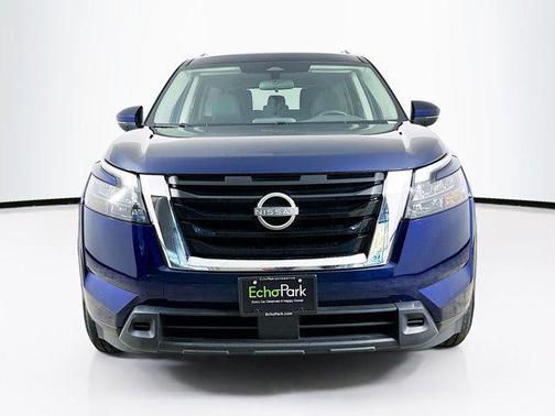 2024 Nissan Pathfinder SV 4WD