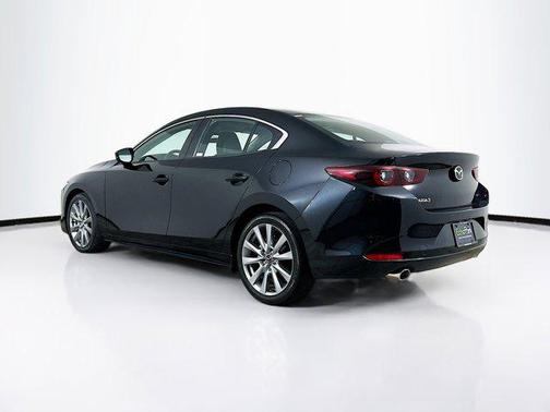Jet Black Mica 2023 Mazda Mazda3 FWD w/Preferred Package