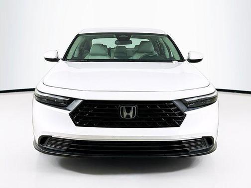 2025 Honda Accord LX 1.5T