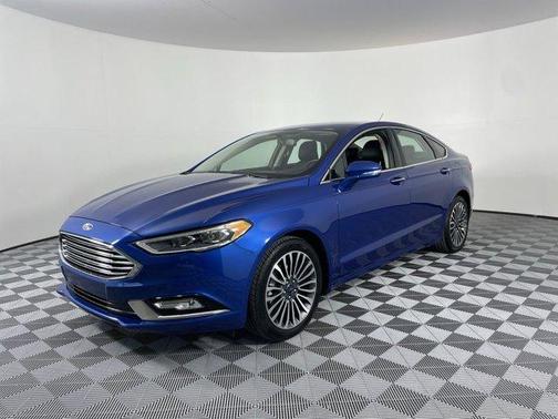 Photo 3 of 32 of 2018 Ford Fusion Titanium