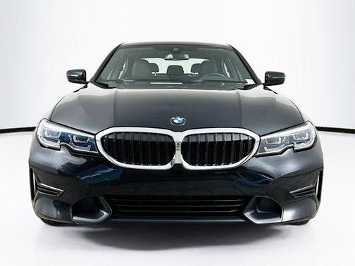 2021 BMW 330 xDrive