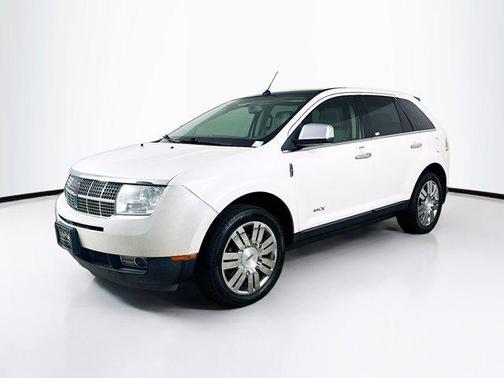 White Suede Metallic 2009 Lincoln MKX Base