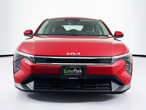 Currant Red 2025 Kia K4 LXS