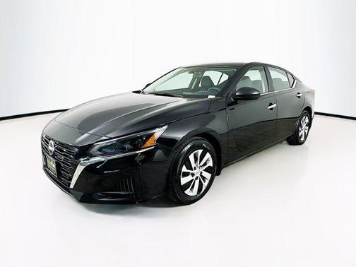 2024 Nissan Altima S FWD