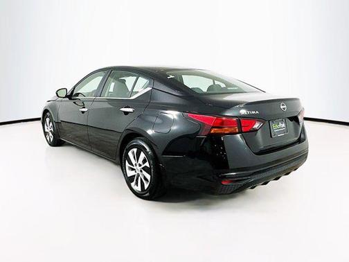 2024 Nissan Altima S FWD