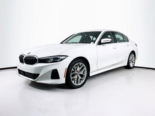 Alpine White 2025 BMW 330 330i