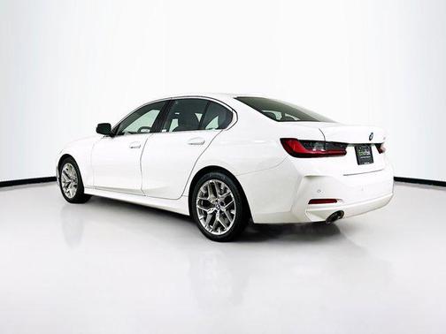Alpine White 2025 BMW 330 330i