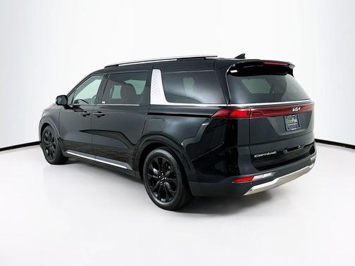 Aurora Black 2022 Kia Carnival SX Prestige