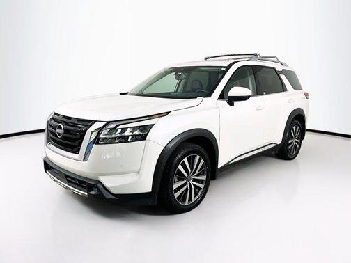 2022 Nissan Pathfinder Platinum 4WD