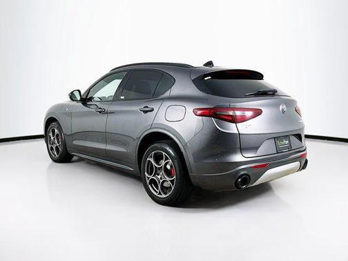 2022 Alfa Romeo Stelvio Ti