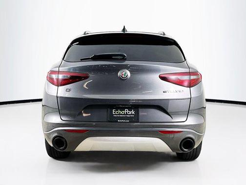 2022 Alfa Romeo Stelvio Ti