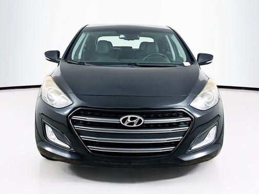 Black Noir Pearl 2016 Hyundai Elantra GT Base