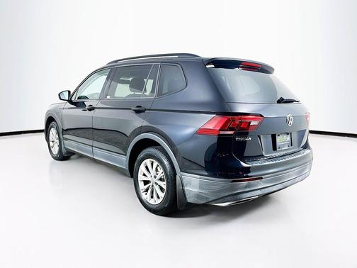 Deep Black Pearl 2019 Volkswagen Tiguan 2.0T S