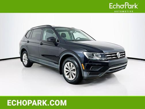 Deep Black Pearl 2019 Volkswagen Tiguan 2.0T S