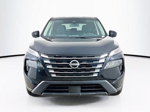 Super Black 2024 Nissan Rogue SV