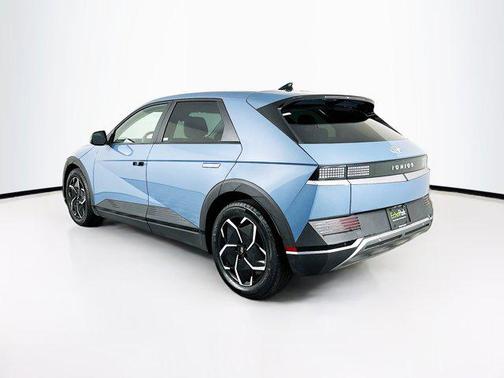 2024 Hyundai IONIQ 5 SE Standard Range