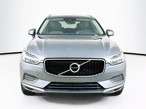 2019 Volvo XC60 T5 Momentum