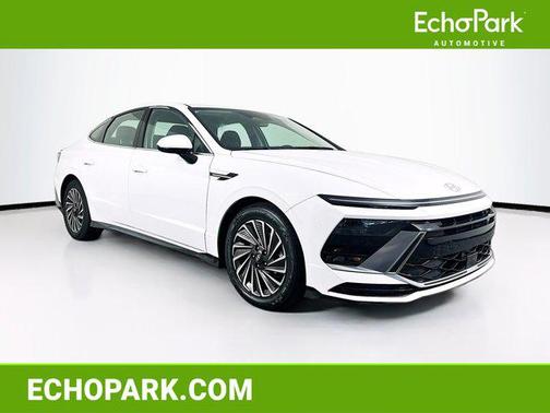 2025 Hyundai SONATA Hybrid SE