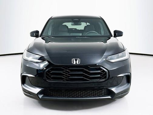 Crystal Black Pearl 2023 Honda HR-V 2WD Sport