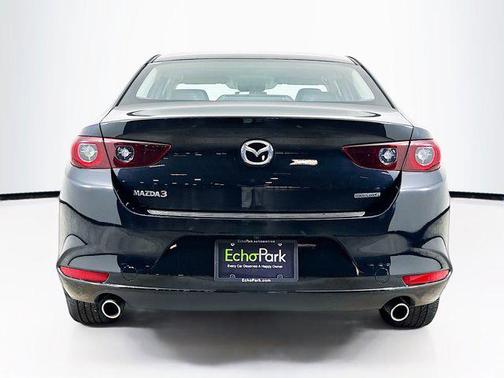 2025 Mazda Mazda3 FWD w/Preferred Package