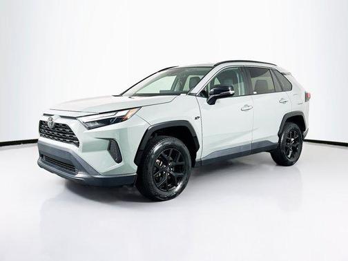 Lunar Rock 2022 Toyota RAV4 XLE