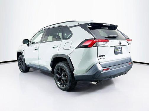 Lunar Rock 2022 Toyota RAV4 XLE