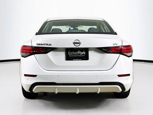 Aspen White Tricoat 2024 Nissan Sentra SV