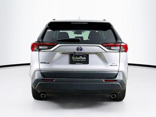 2024 Toyota RAV4 Hybrid LE