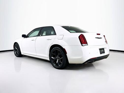 Bright White Clearcoat 2023 Chrysler 300 S