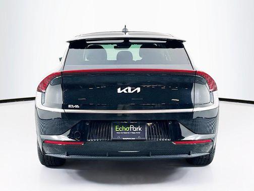 2024 Kia EV6 Wind