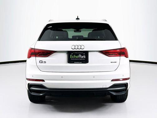 Arkona White 2025 Audi Q3 Premium 45 TFSI S line quattro Tiptronic