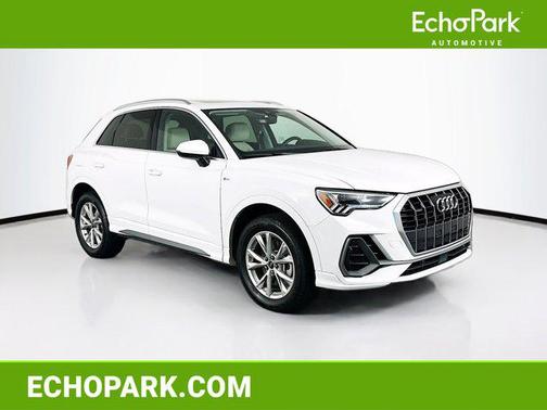 Arkona White 2025 Audi Q3 Premium 45 TFSI S line quattro Tiptronic